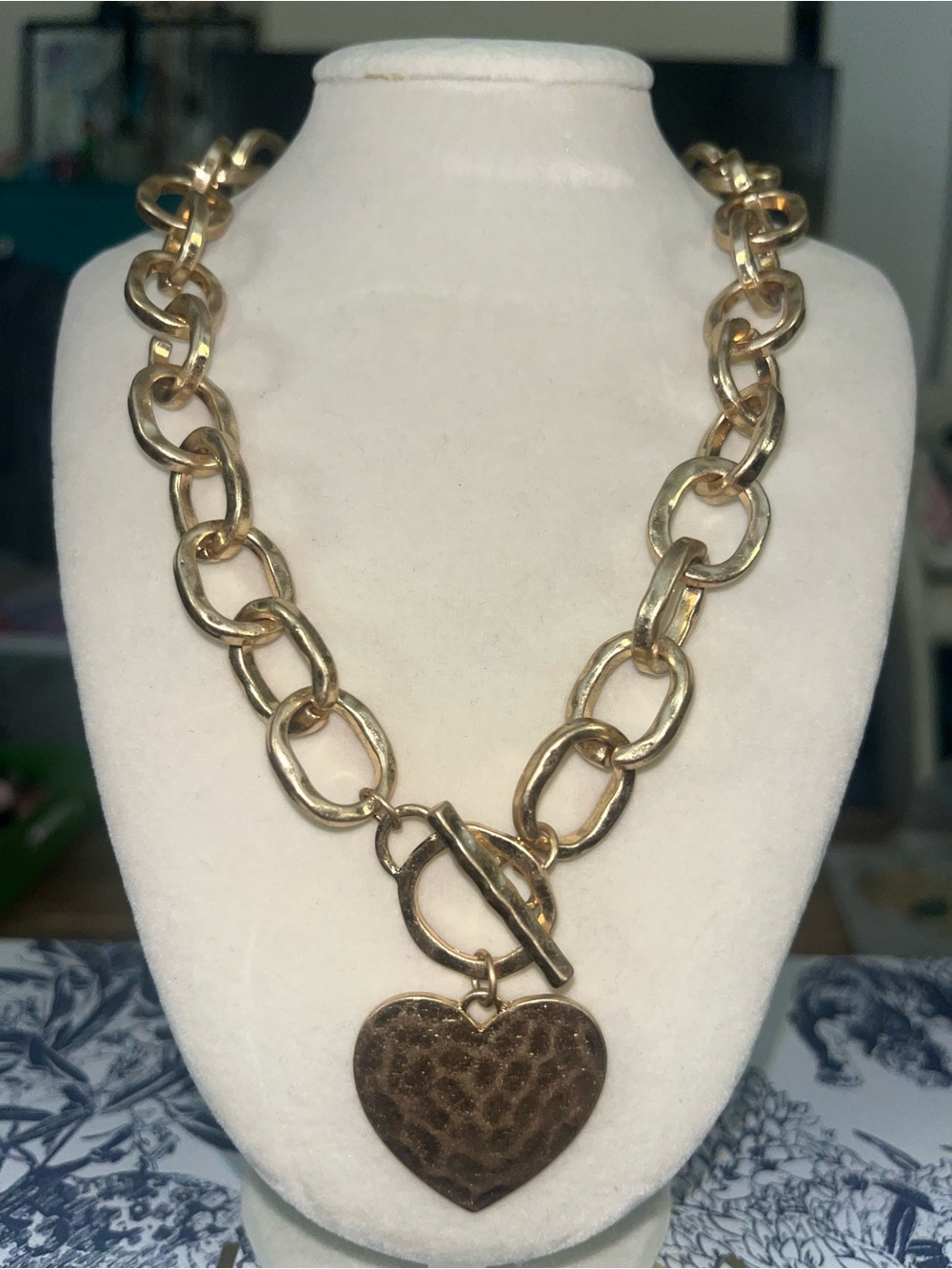 💛Brand new gorgeous quality, heavy weight Pendant necklace w. chunky link and to
